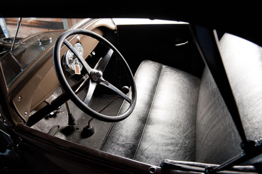  Ford Model A Roadster 1929 года  (фото 14 из 16)